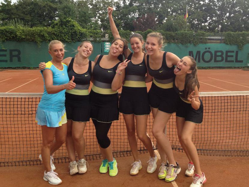 2. Damen 2013   Katinka Trabandt, Luisa Meyer, Birce Uzan,  Caro Monroy-Moreno, Clara Lang, Alexa Wolleschak.